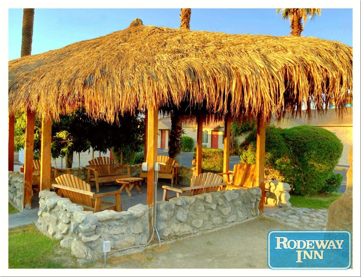 Rodeway Inn Near Coachella Индио Экстерьер фото