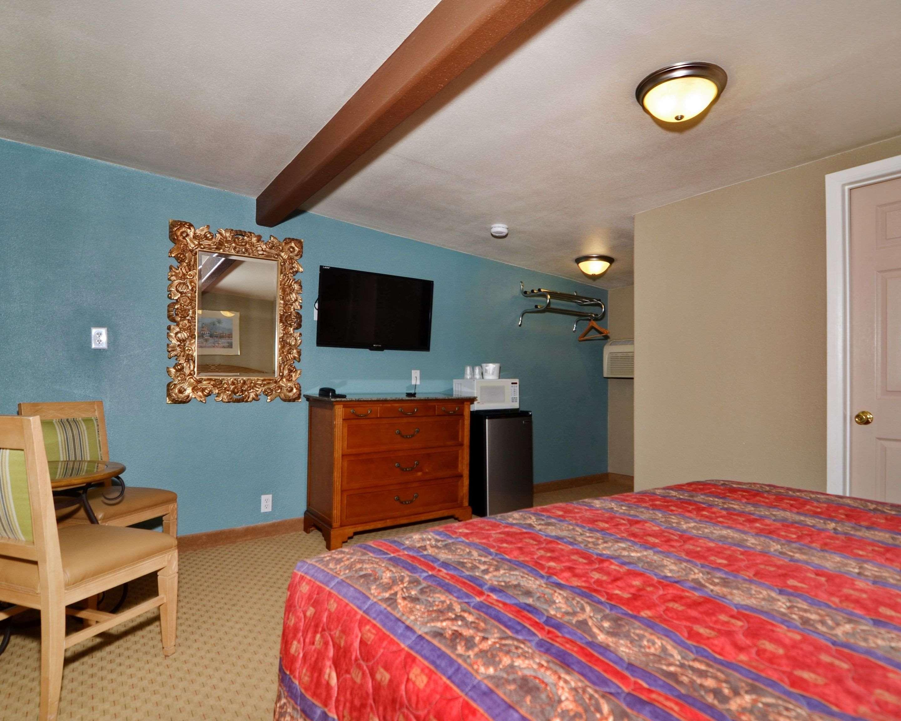 Rodeway Inn Near Coachella Индио Экстерьер фото