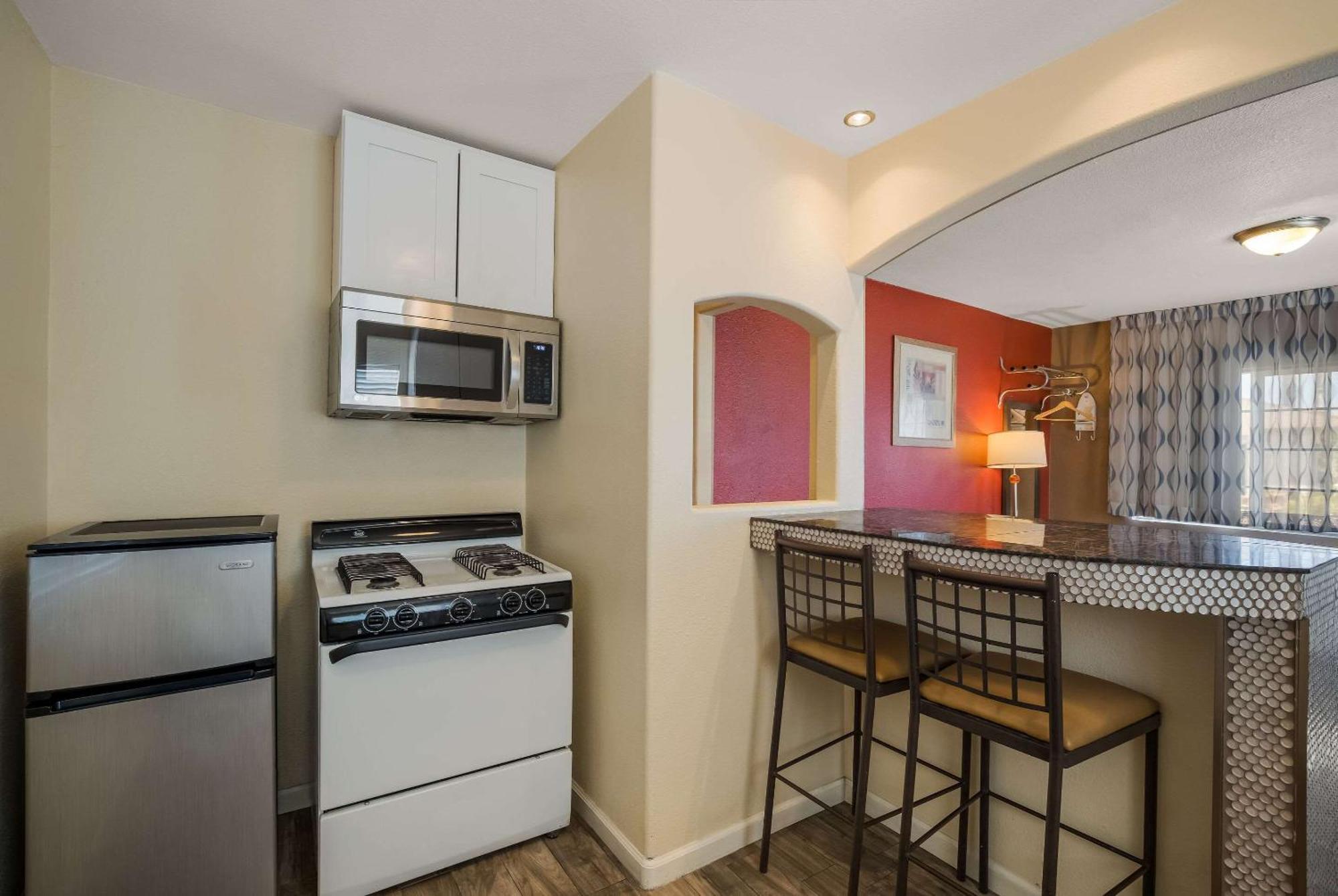 Rodeway Inn Near Coachella Индио Экстерьер фото