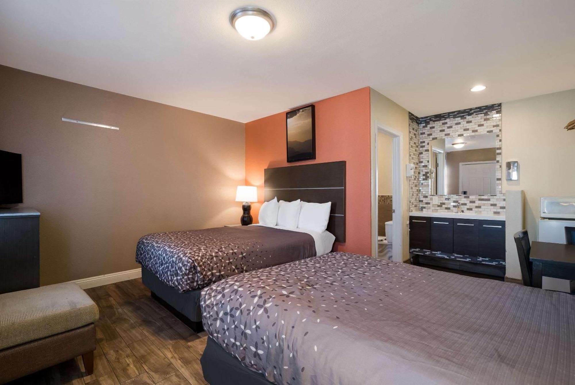 Rodeway Inn Near Coachella Индио Экстерьер фото